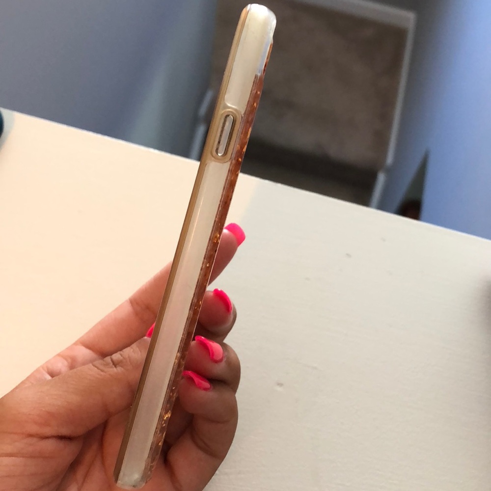 iPhone 7 case! - Picture 3 of 3